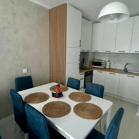 Turtle Sunny Apartament